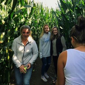 Meet your Posher, Maeve